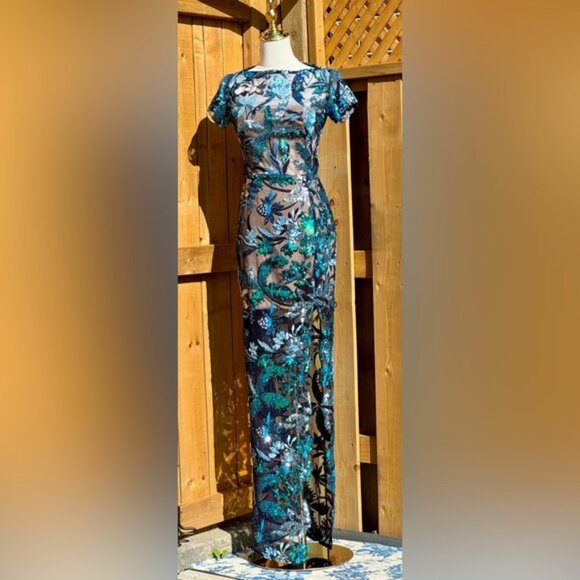 🆕BRONX & BANCO🧿NWOT Zinnia Side-Split Sequin Embroidered Gown, Navy, Sz XS US2 - Picture 5 of 14